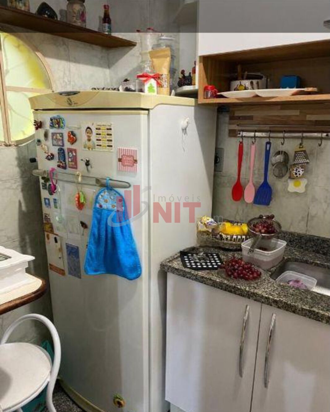 Apartamento à venda com 2 quartos, 55m² - Foto 11