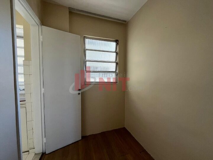 Apartamento à venda com 2 quartos, 70m² - Foto 14