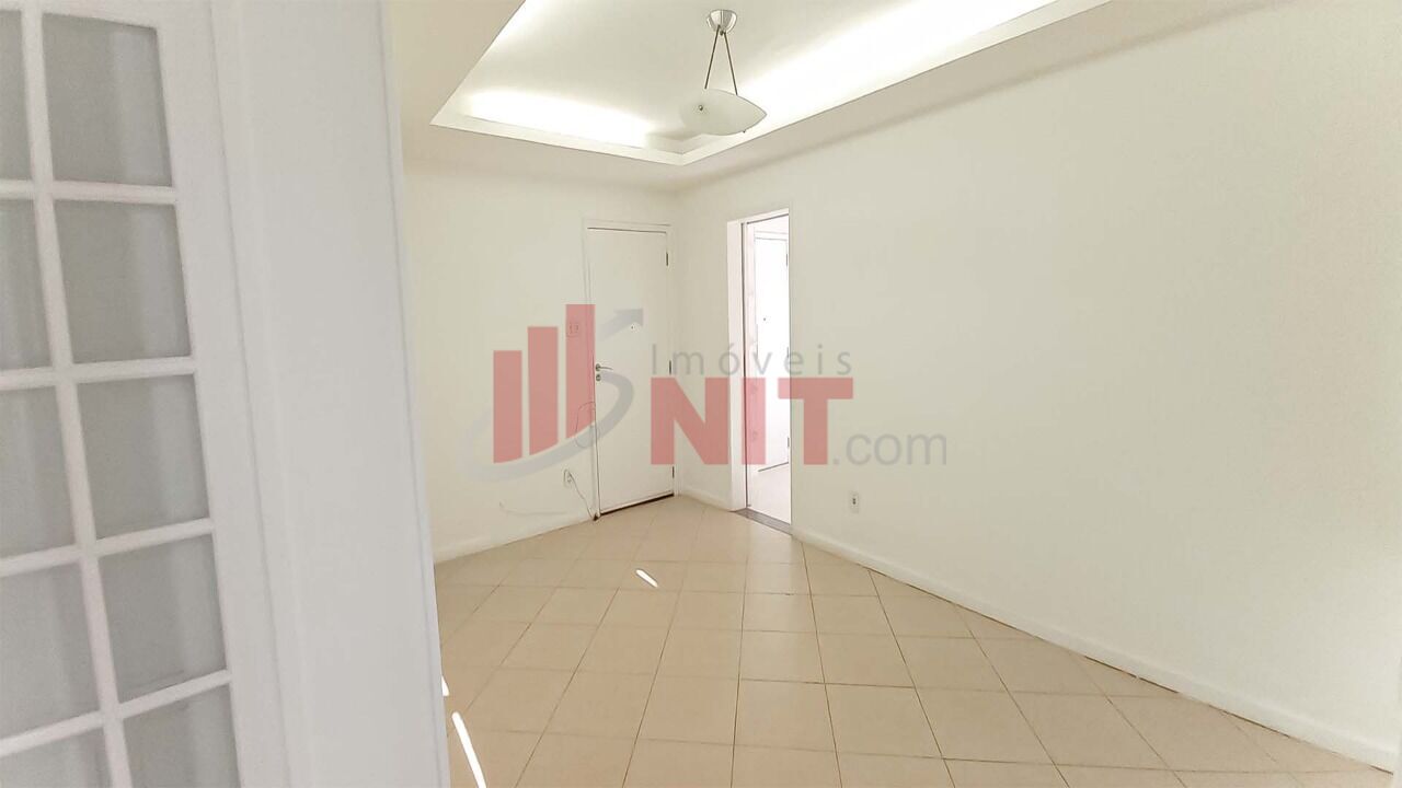 Apartamento à venda com 2 quartos, 65m² - Foto 4