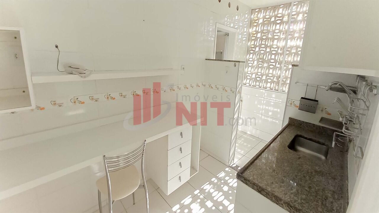 Apartamento à venda com 2 quartos, 65m² - Foto 14