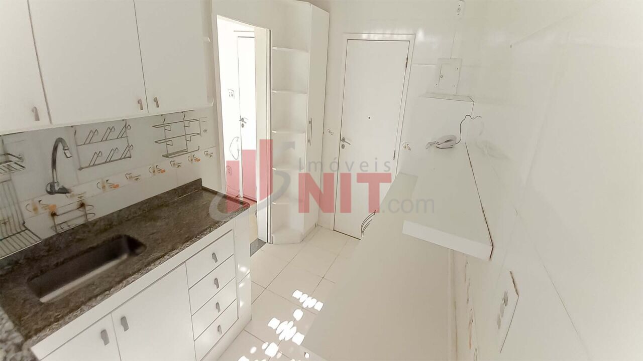 Apartamento à venda com 2 quartos, 65m² - Foto 13