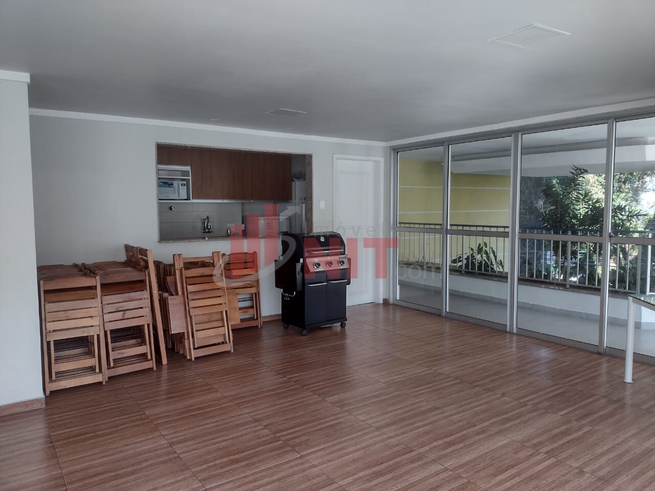 Apartamento à venda com 1 quarto, 45m² - Foto 20