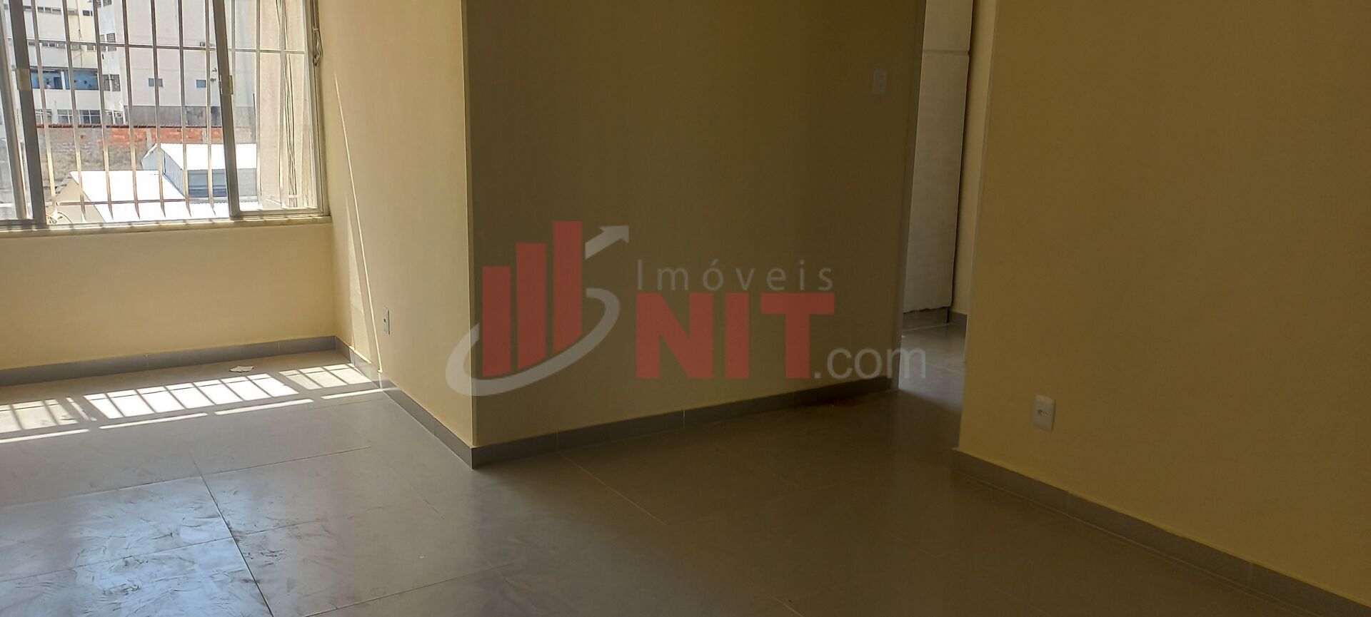 Apartamento à venda com 2 quartos, 65m² - Foto 11