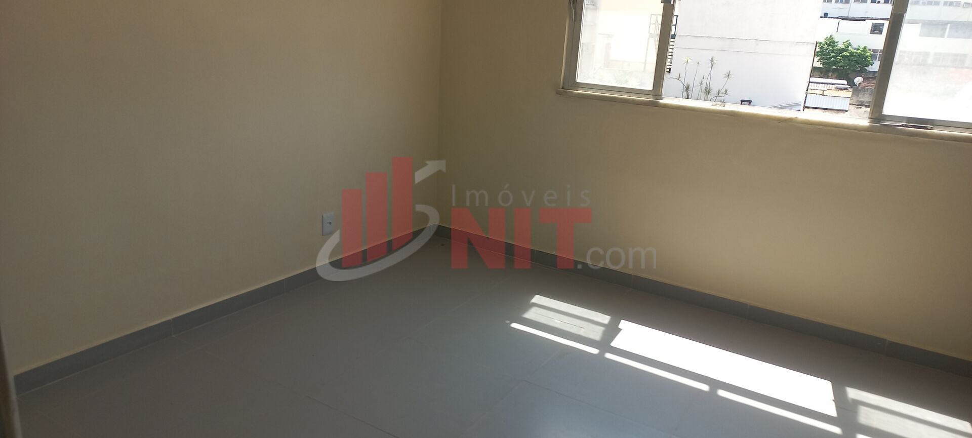 Apartamento à venda com 2 quartos, 65m² - Foto 15