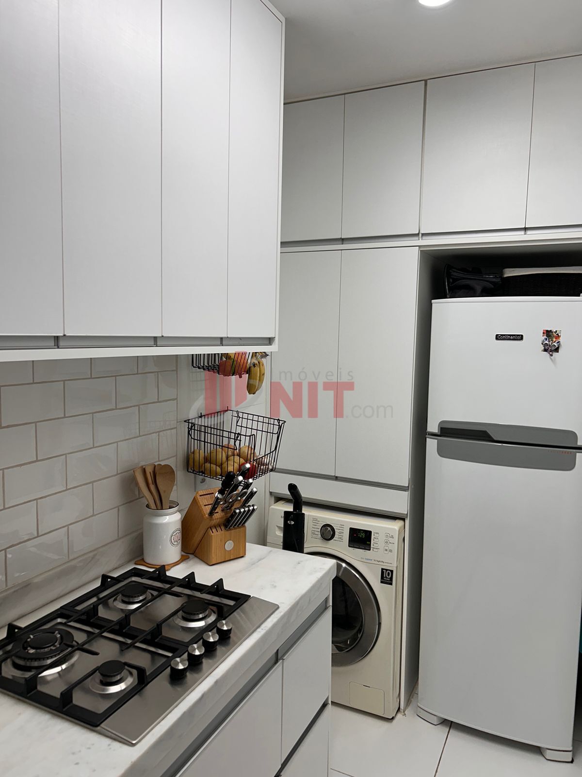 Apartamento à venda com 2 quartos, 60m² - Foto 17