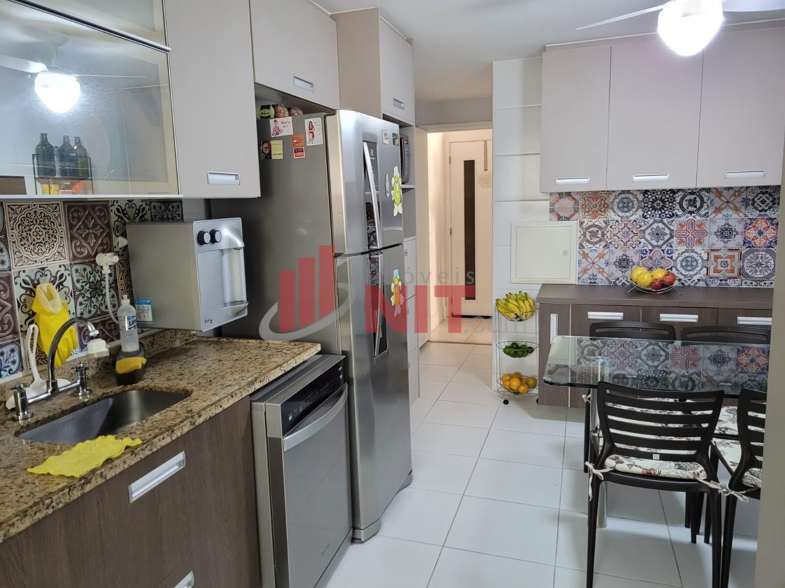 Apartamento à venda com 4 quartos, 127m² - Foto 16