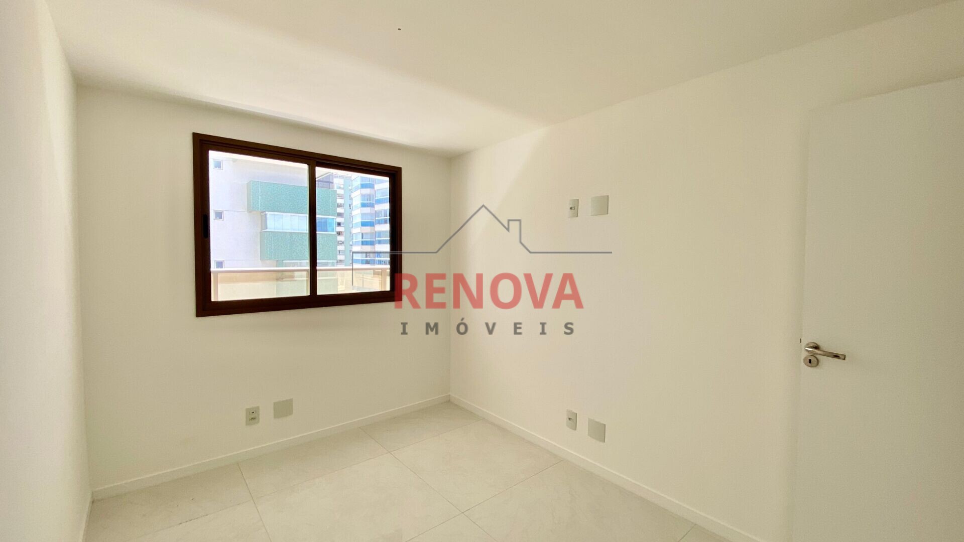 Apartamento à venda com 3 quartos, 101m² - Foto 43