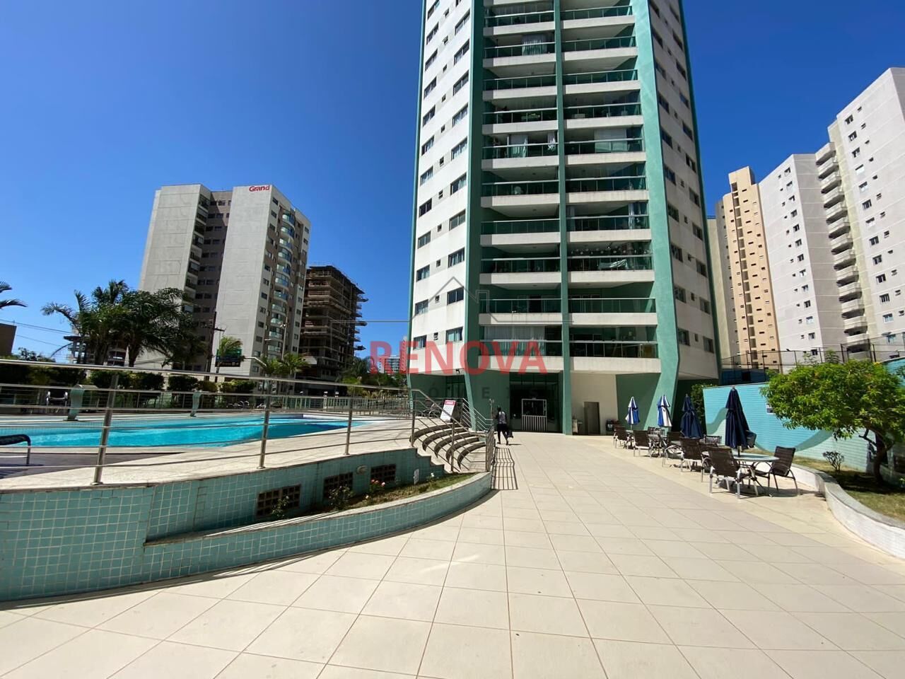 Apartamento para alugar com 3 quartos, 123m² - Foto 27