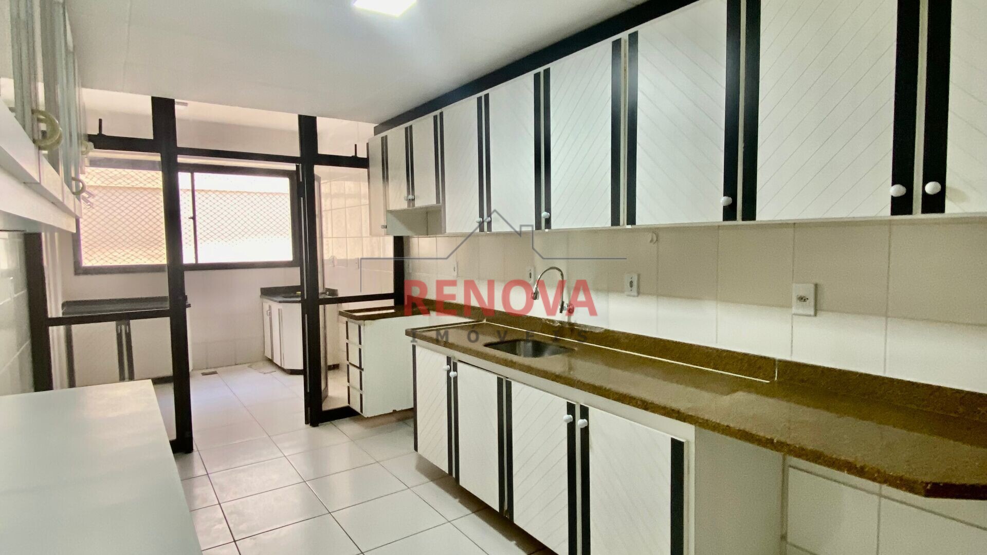 Apartamento para alugar com 4 quartos, 182m² - Foto 30