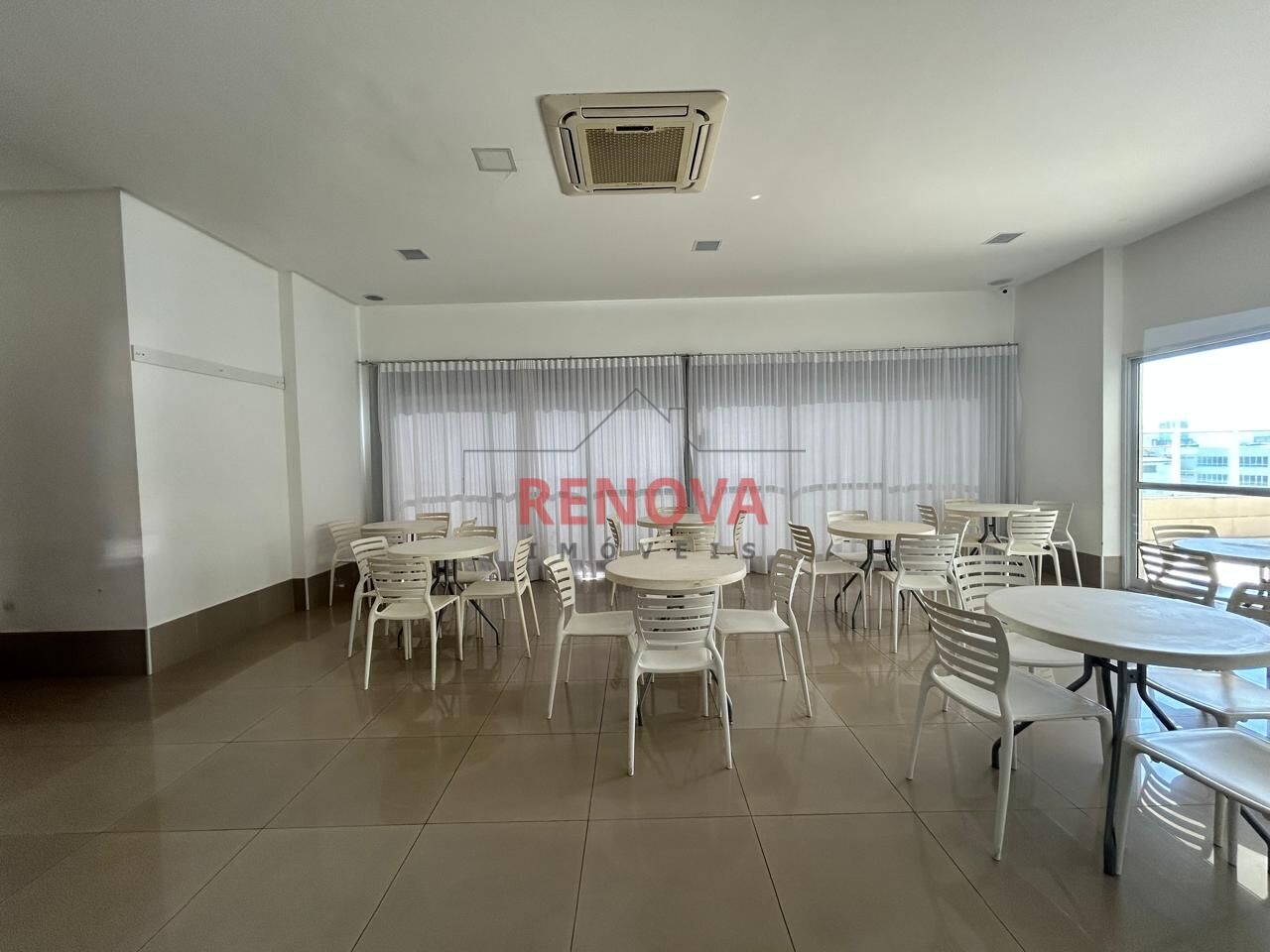Apartamento para alugar com 2 quartos, 66m² - Foto 12