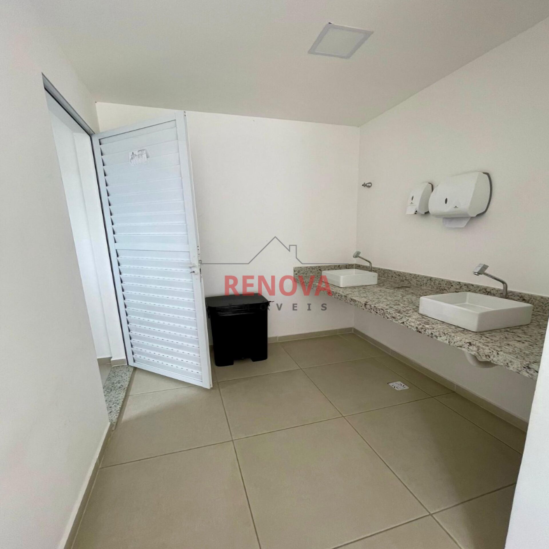 Apartamento à venda com 2 quartos, 47m² - Foto 22