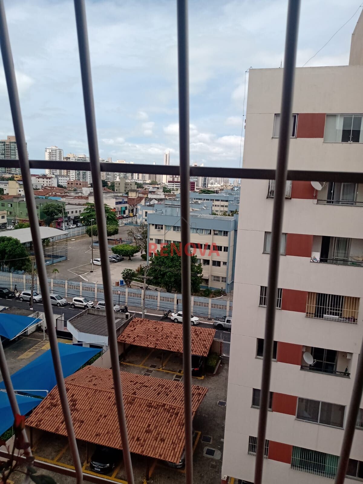 Apartamento à venda com 2 quartos, 60m² - Foto 18