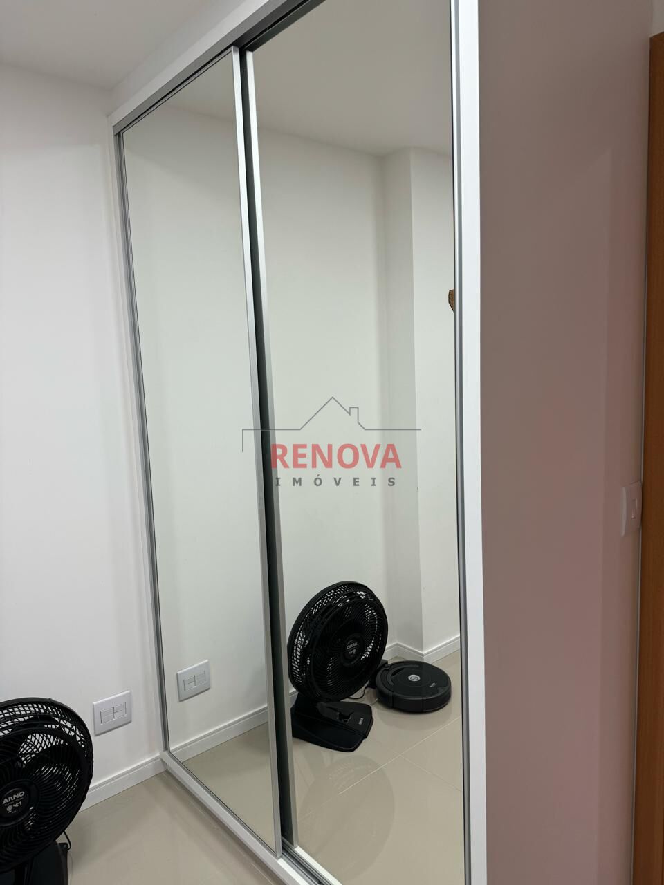 Apartamento à venda com 2 quartos, 65m² - Foto 17