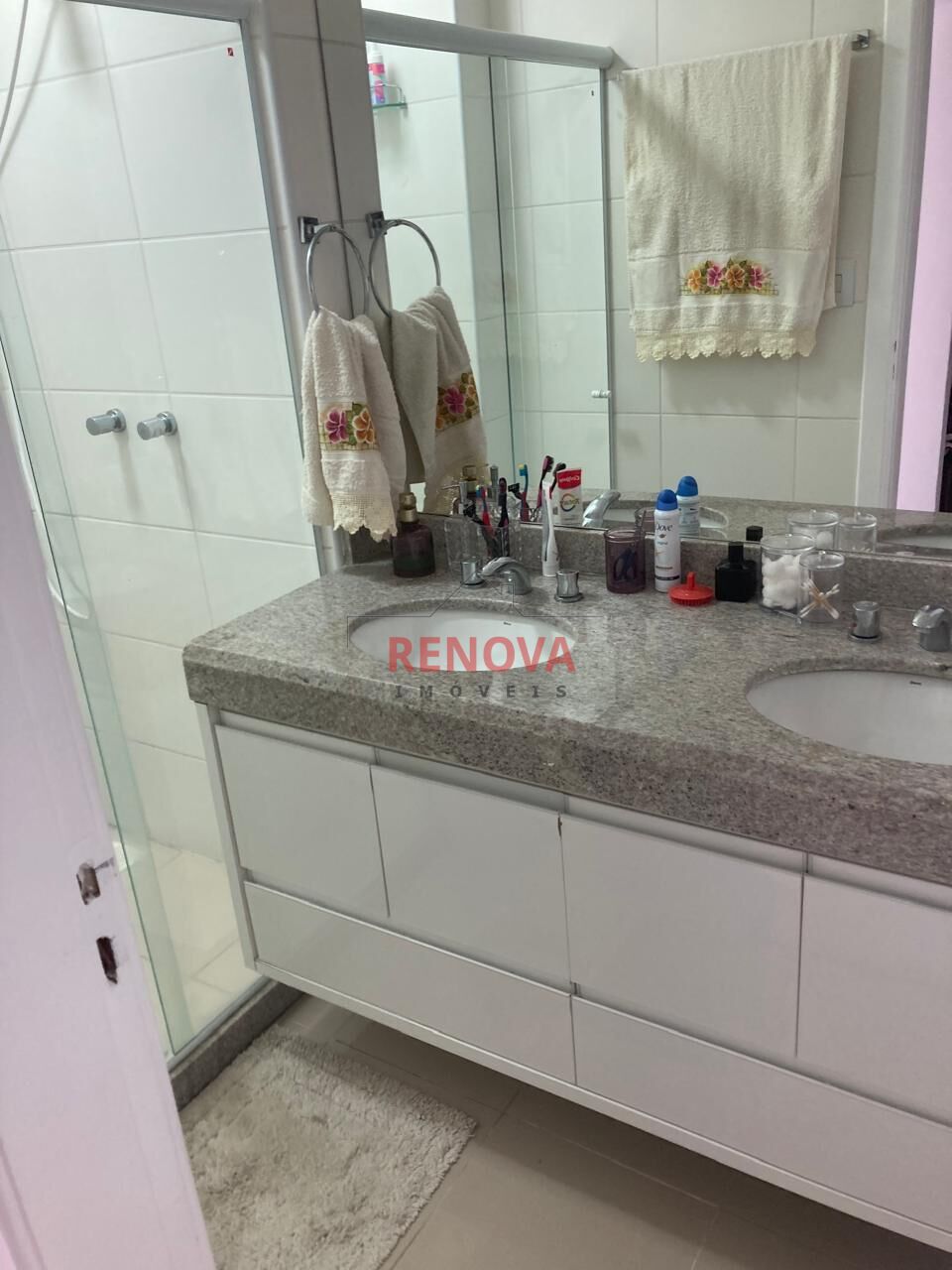 Apartamento à venda com 3 quartos, 123m² - Foto 14