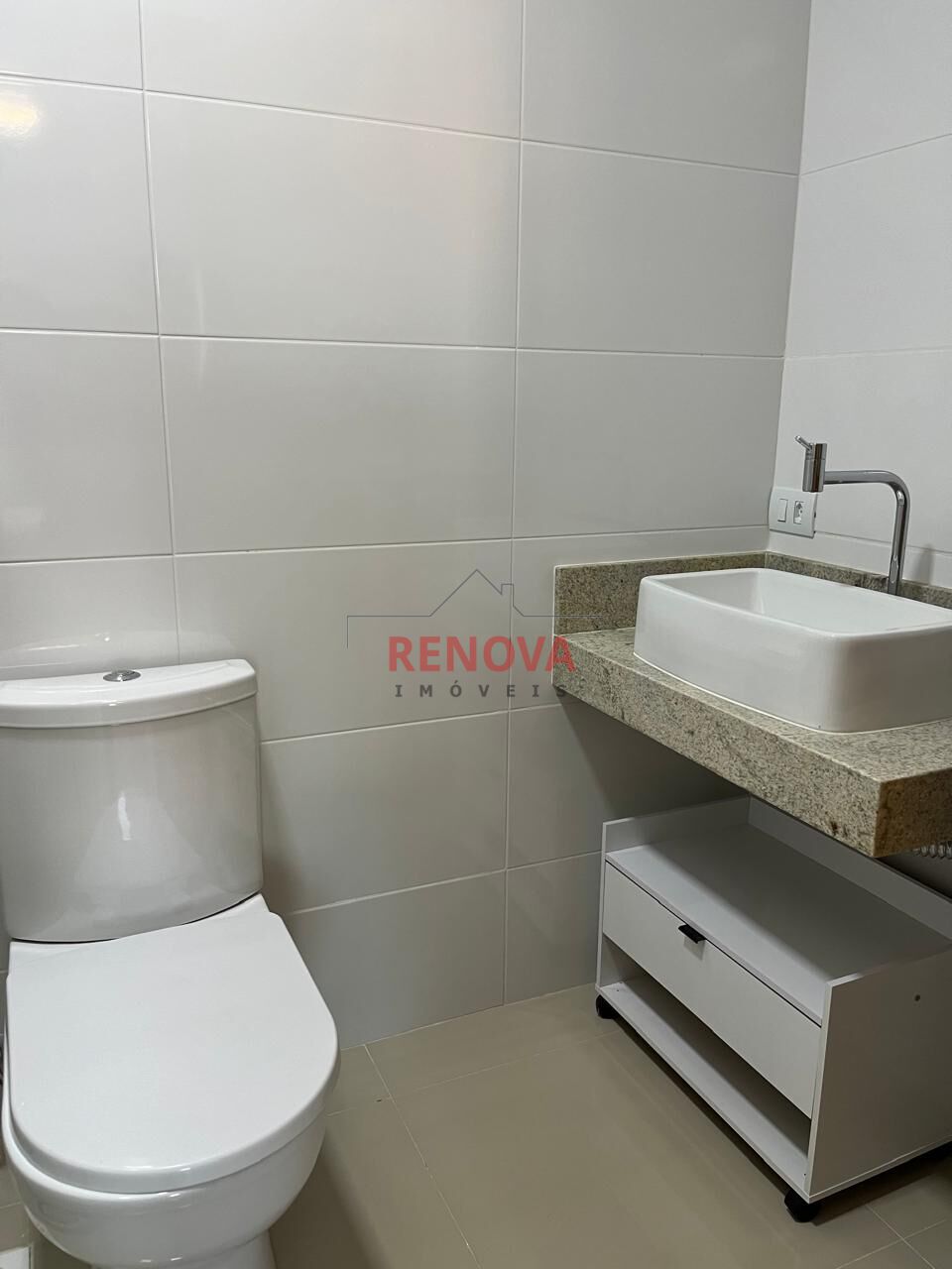 Apartamento para alugar com 3 quartos, 120m² - Foto 11