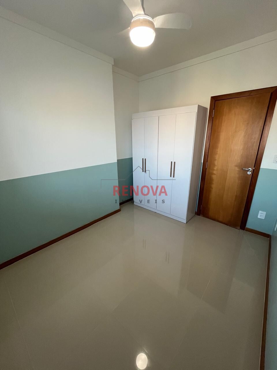 Apartamento para alugar com 3 quartos, 120m² - Foto 9