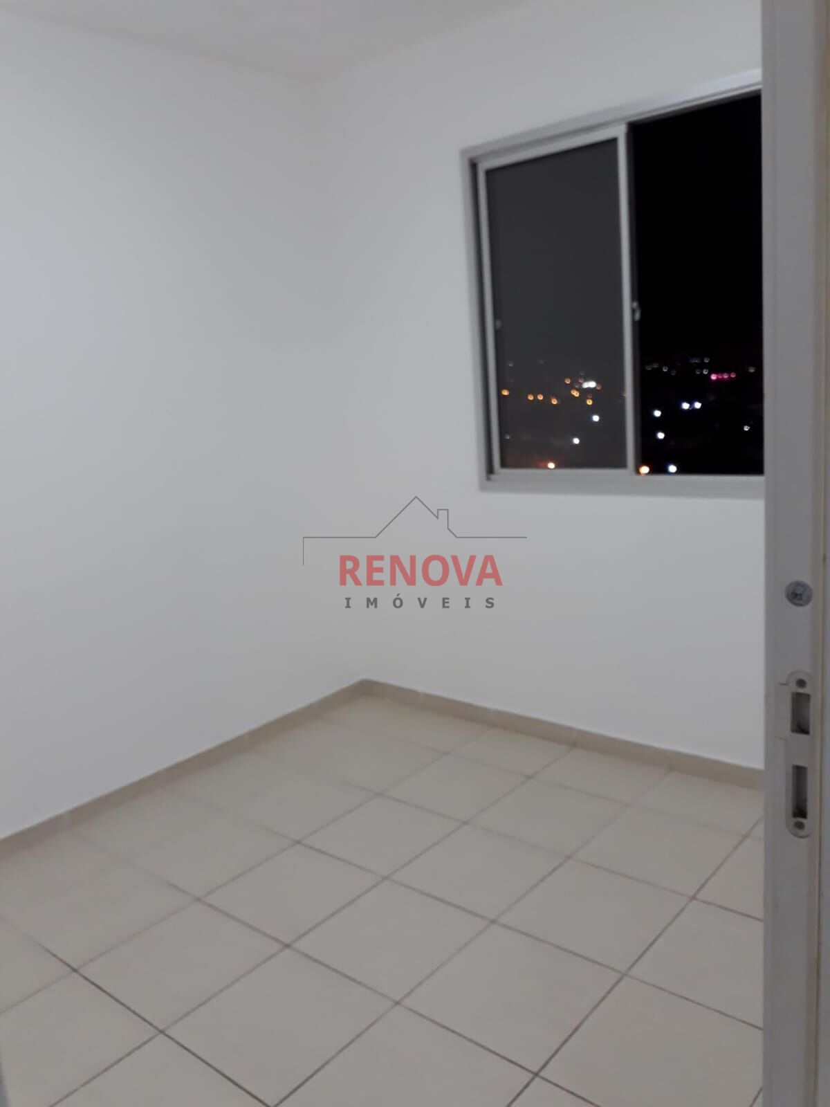 Apartamento à venda com 2 quartos, 50m² - Foto 7