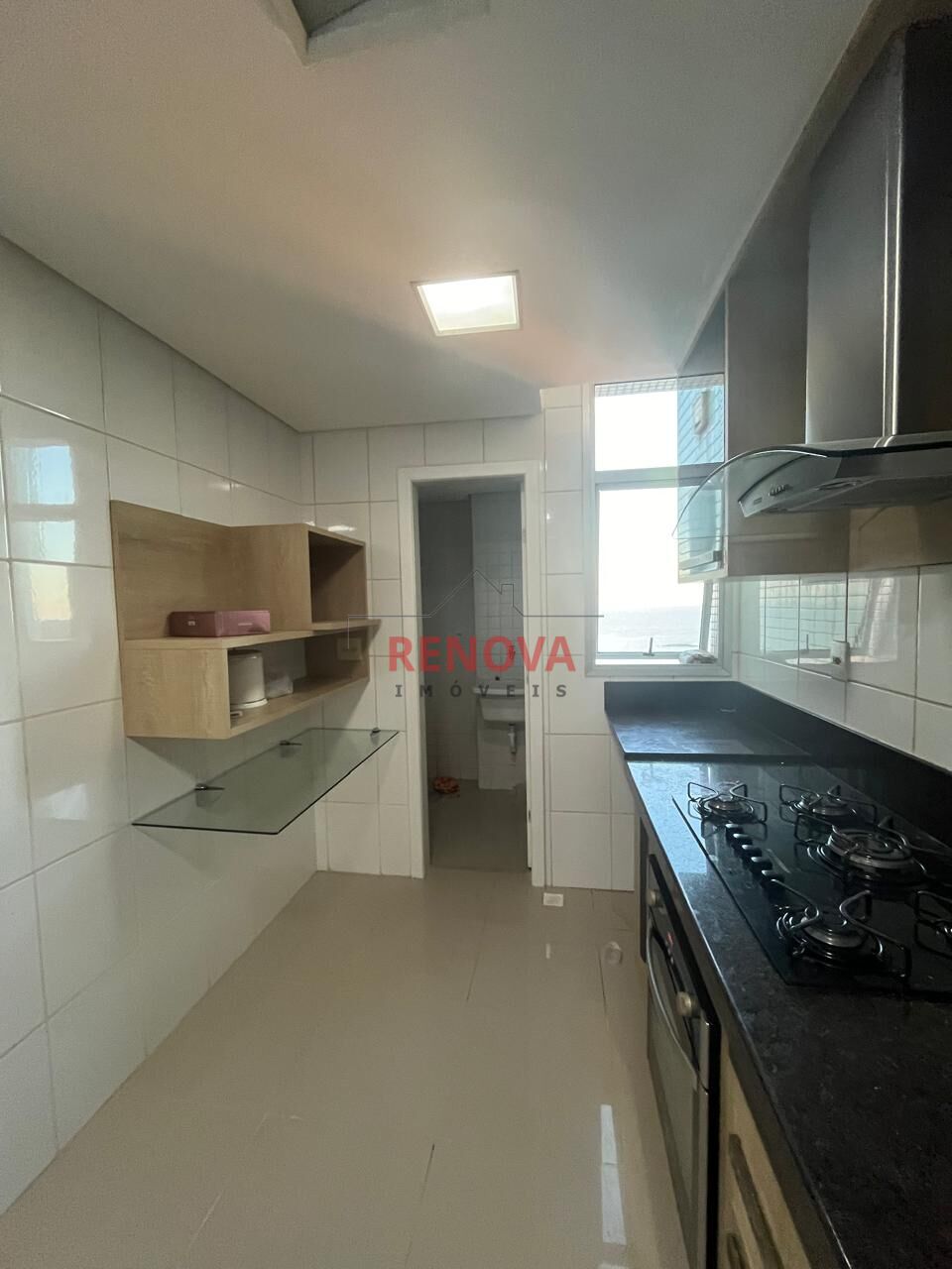 Apartamento para alugar com 3 quartos, 123m² - Foto 3