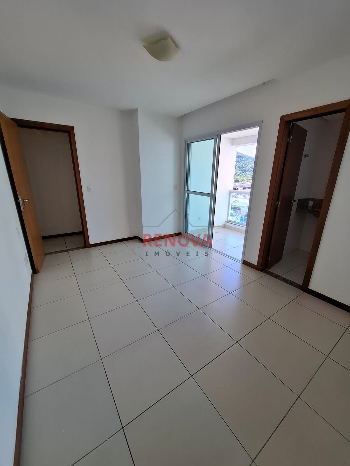 Apartamento à venda com 2 quartos, 75m² - Foto 6