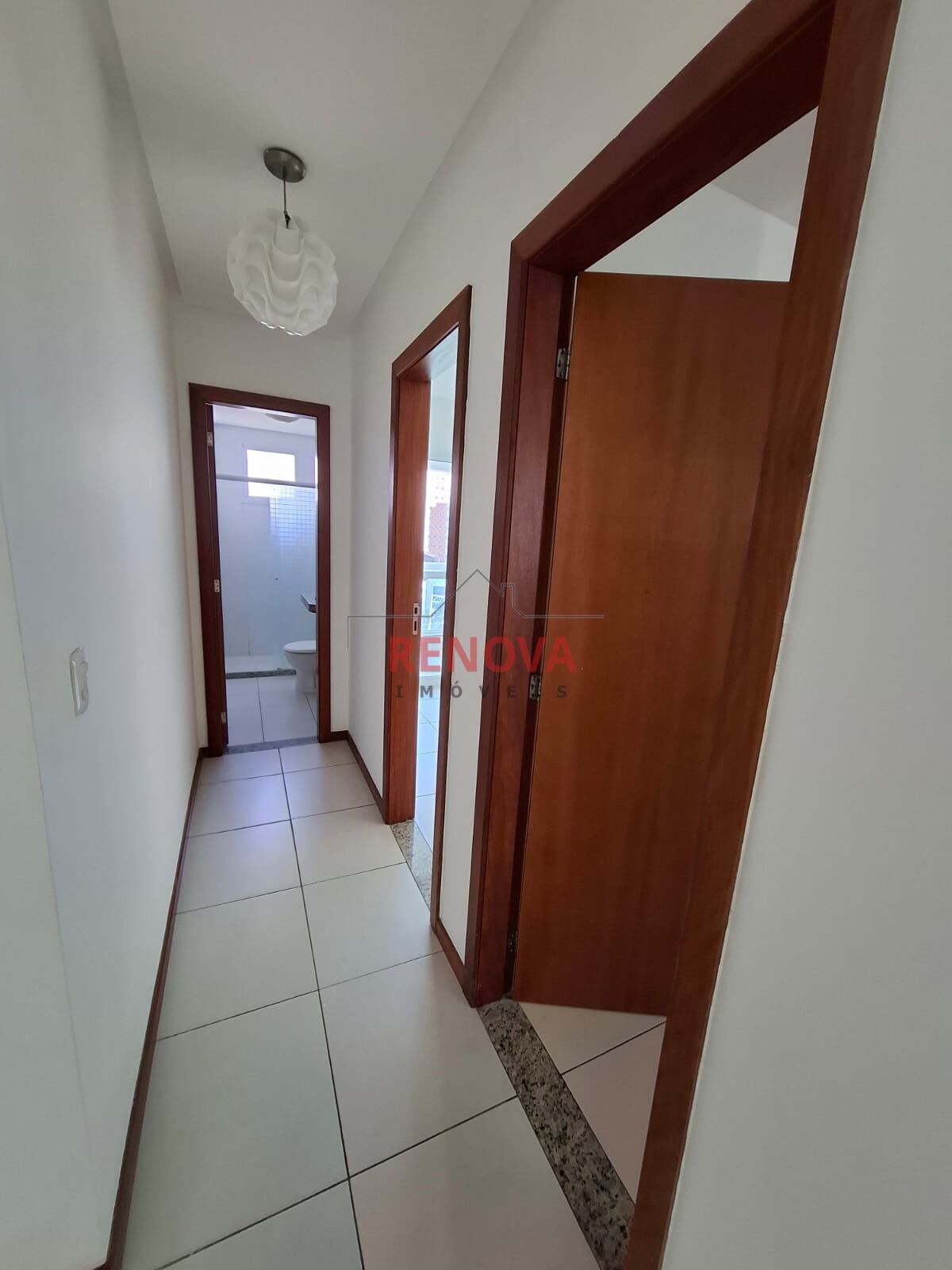 Apartamento à venda com 2 quartos, 75m² - Foto 13