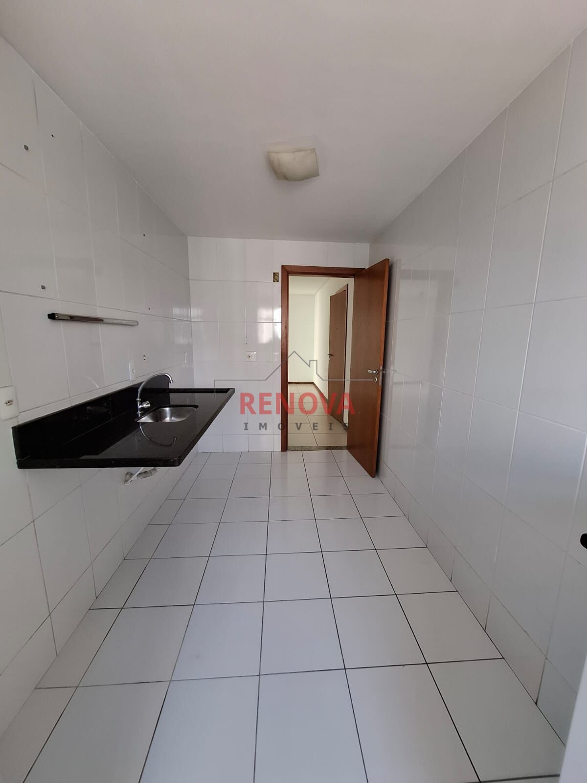 Apartamento à venda com 2 quartos, 75m² - Foto 15