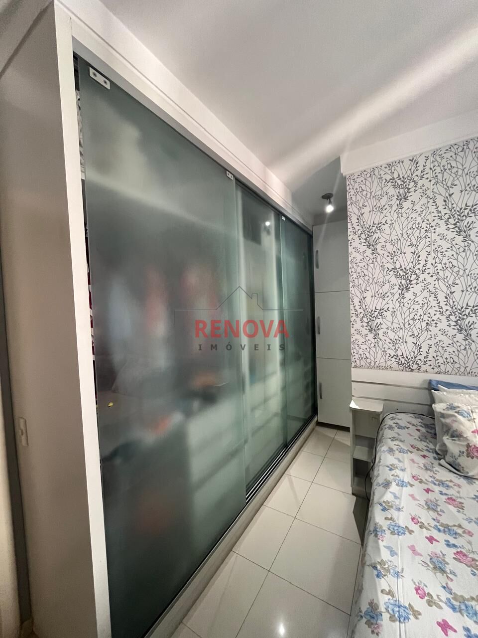 Apartamento à venda com 3 quartos, 114m² - Foto 8