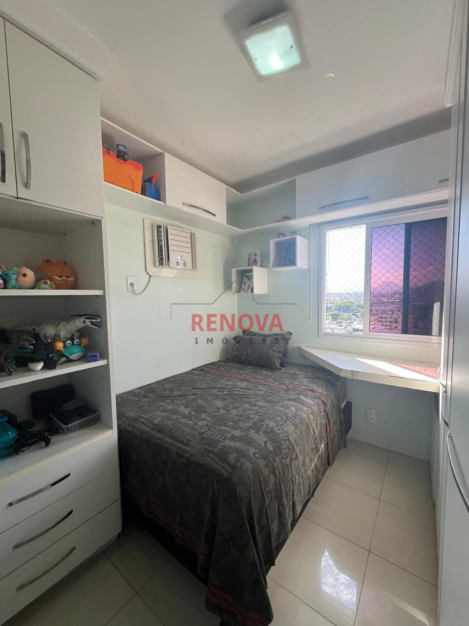 Apartamento à venda com 3 quartos, 114m² - Foto 9