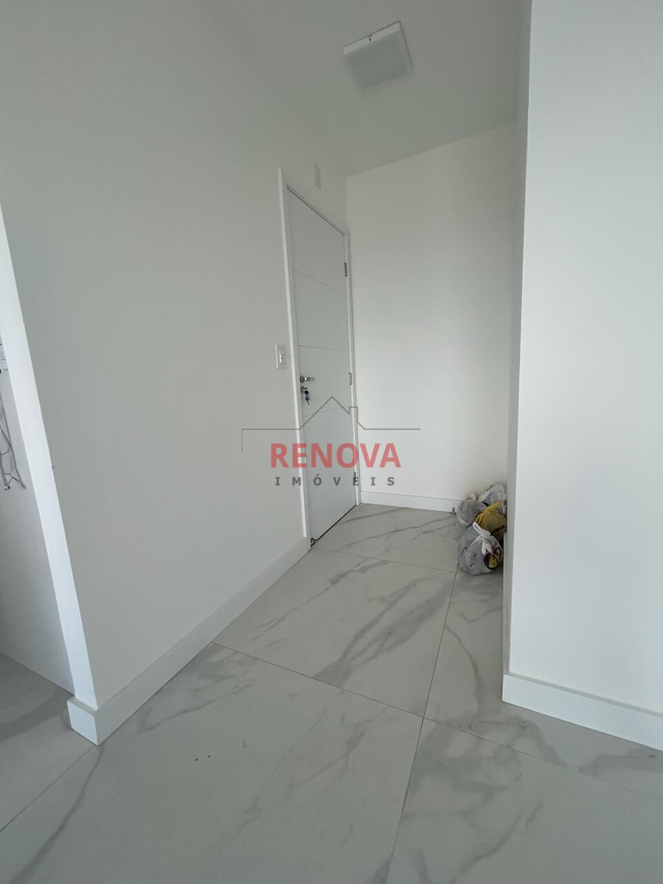 Apartamento para alugar com 2 quartos, 60m² - Foto 14