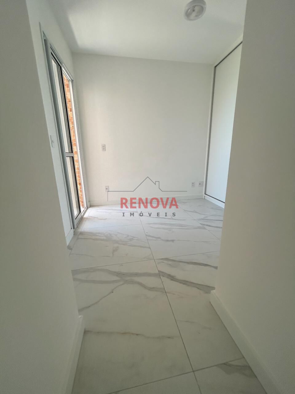 Apartamento para alugar com 2 quartos, 60m² - Foto 10