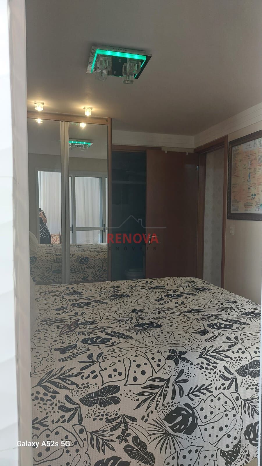 Apartamento à venda com 2 quartos, 62m² - Foto 8