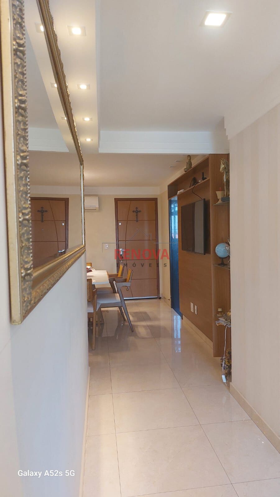 Apartamento à venda com 2 quartos, 62m² - Foto 5