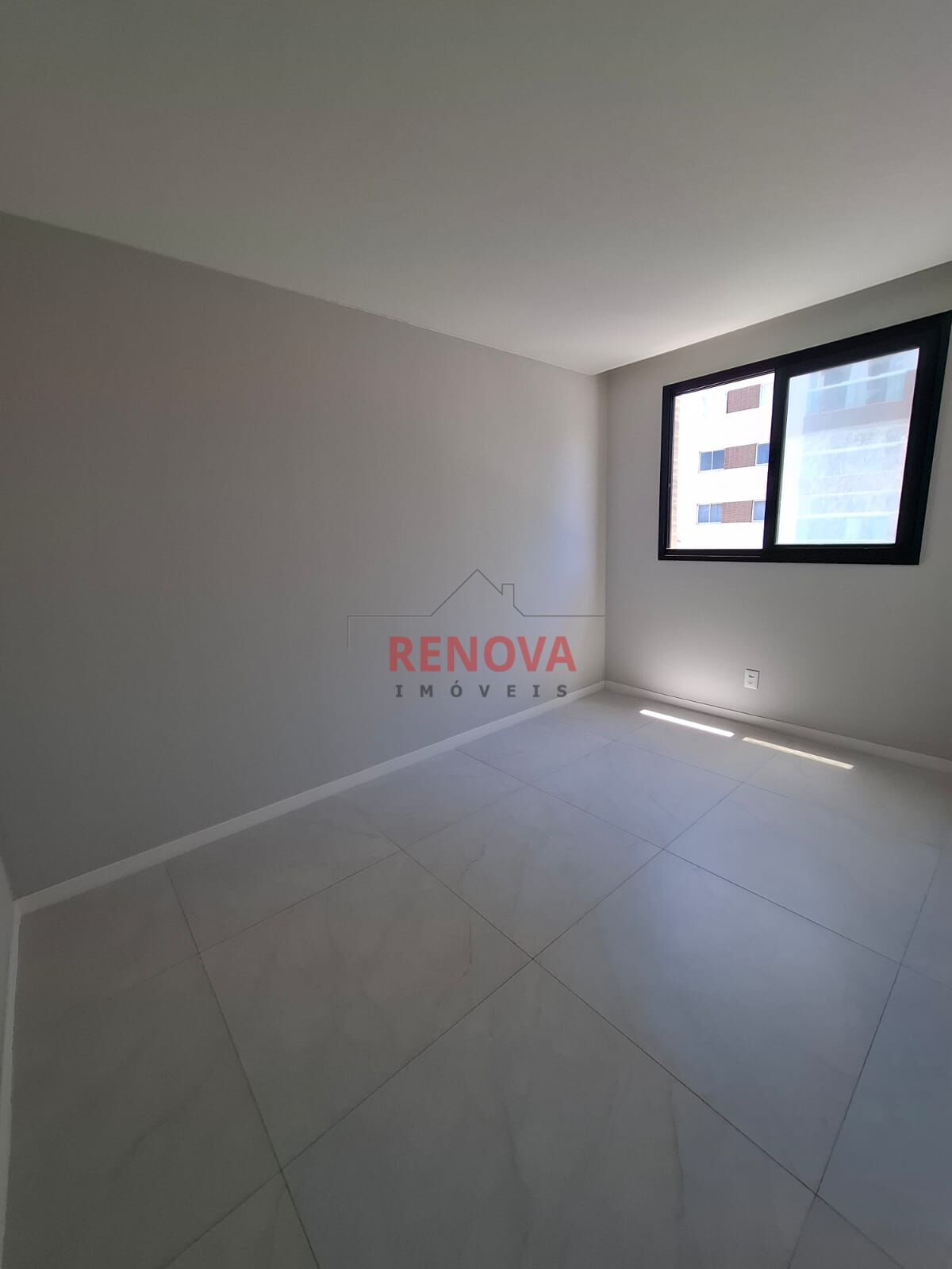 Apartamento à venda com 2 quartos, 62m² - Foto 16