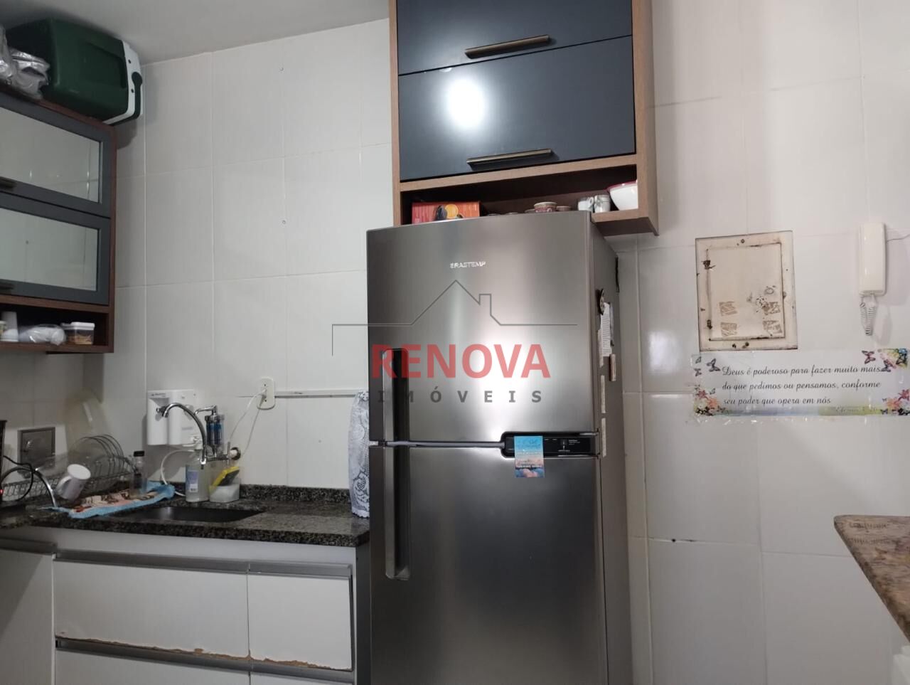 Apartamento à venda com 2 quartos, 64m² - Foto 4