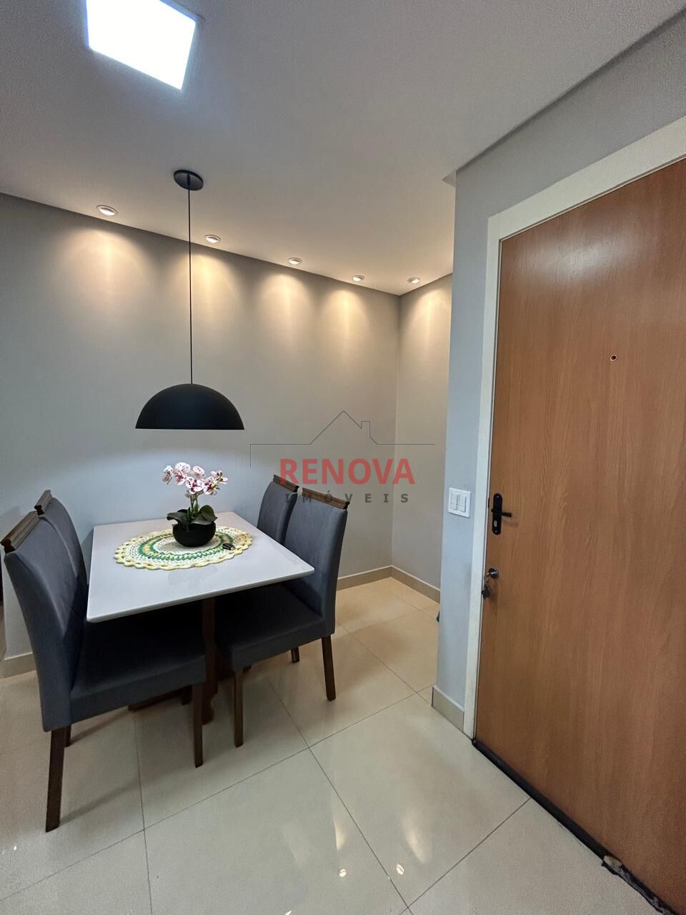 Apartamento à venda com 2 quartos, 47m² - Foto 3