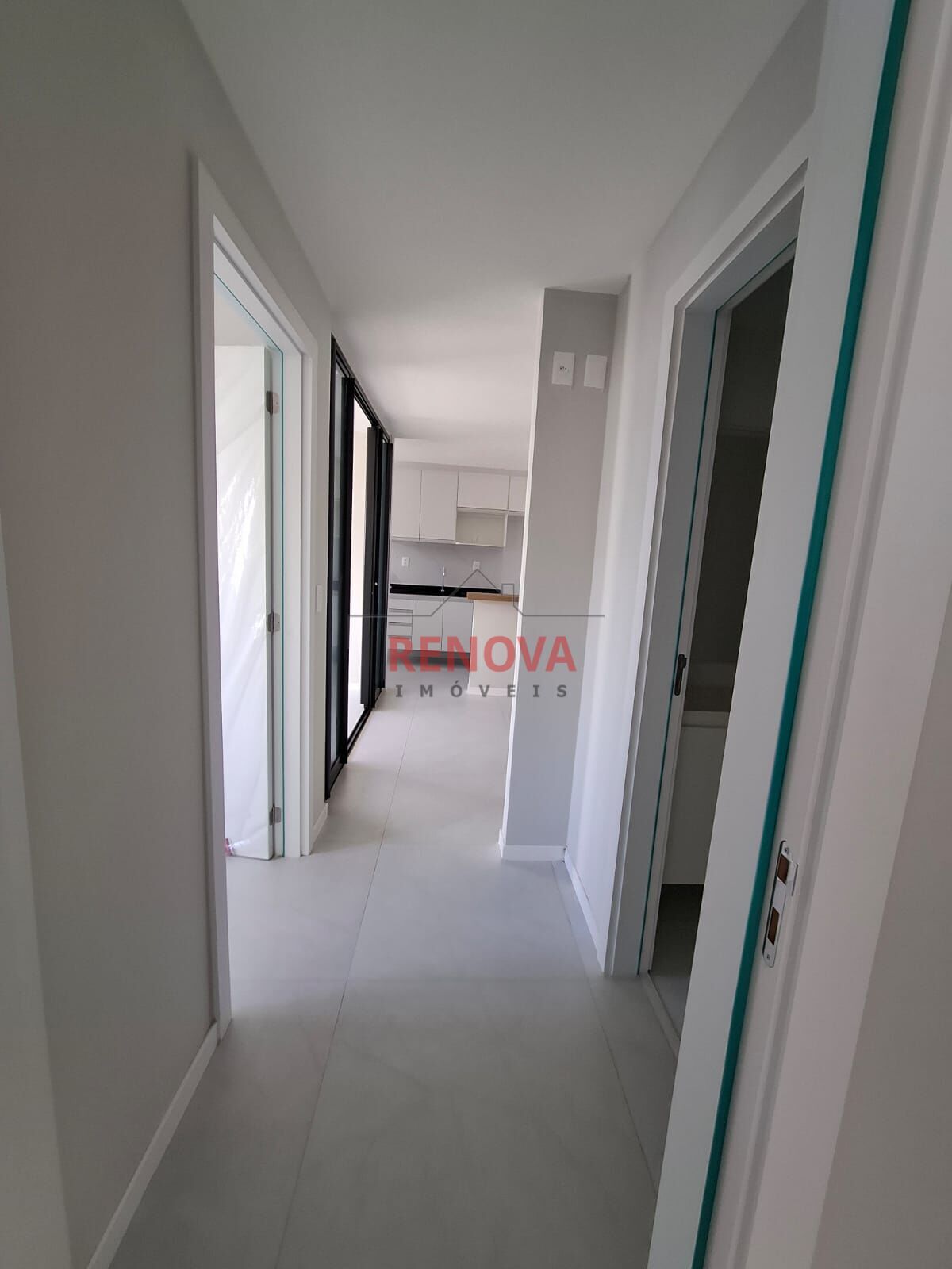 Apartamento para alugar com 2 quartos, 61m² - Foto 5
