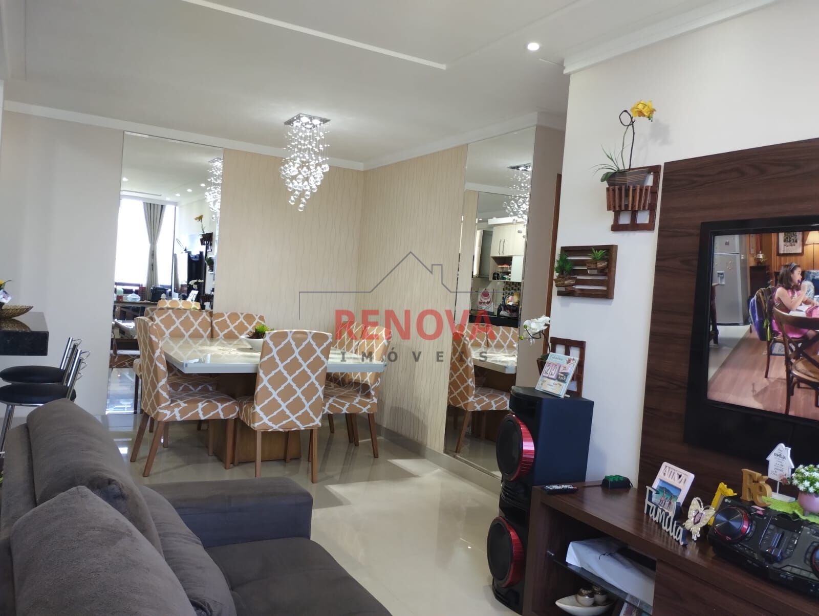 Apartamento à venda com 3 quartos, 80m² - Foto 3