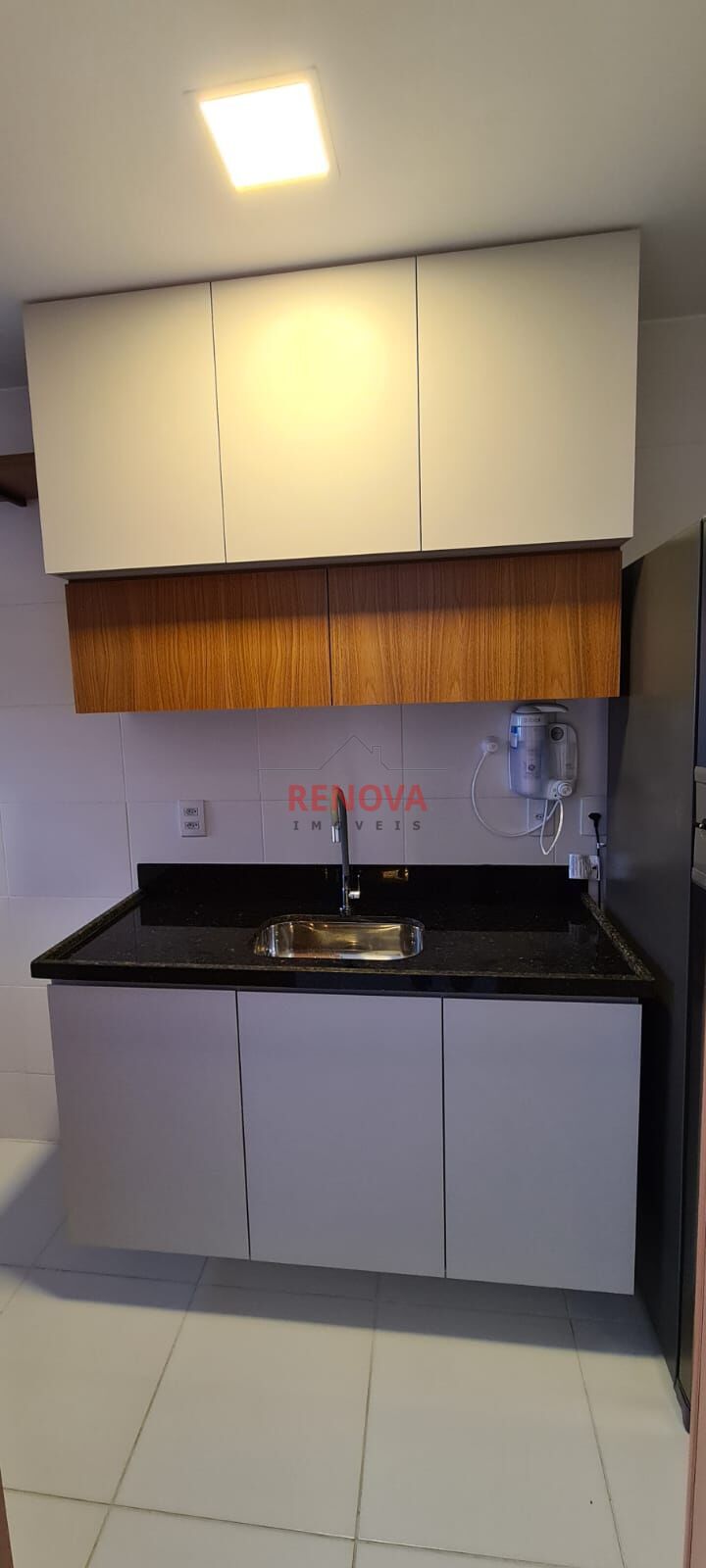 Apartamento à venda com 2 quartos, 60m² - Foto 4