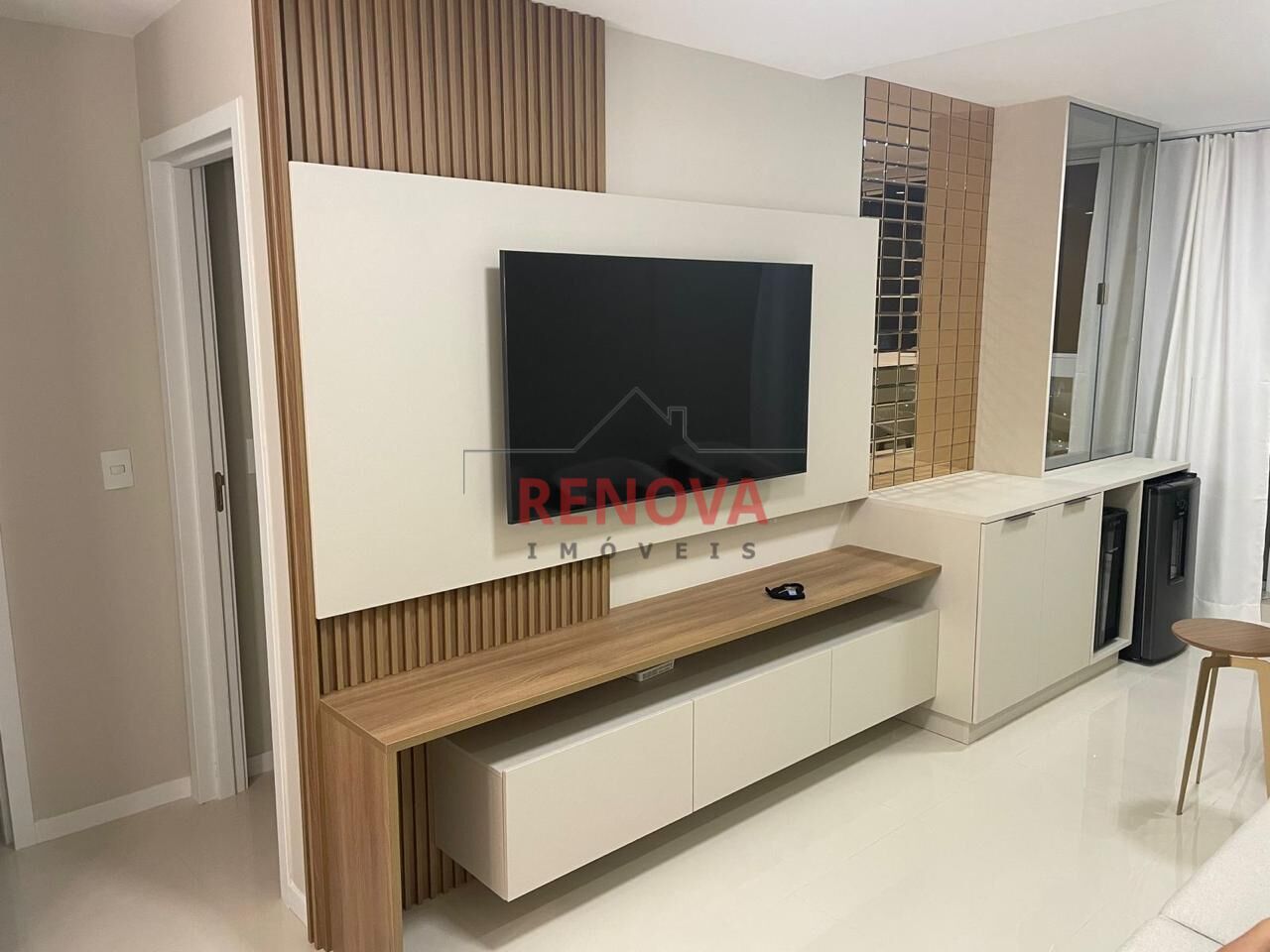 Apartamento à venda com 3 quartos, 82m² - Foto 3