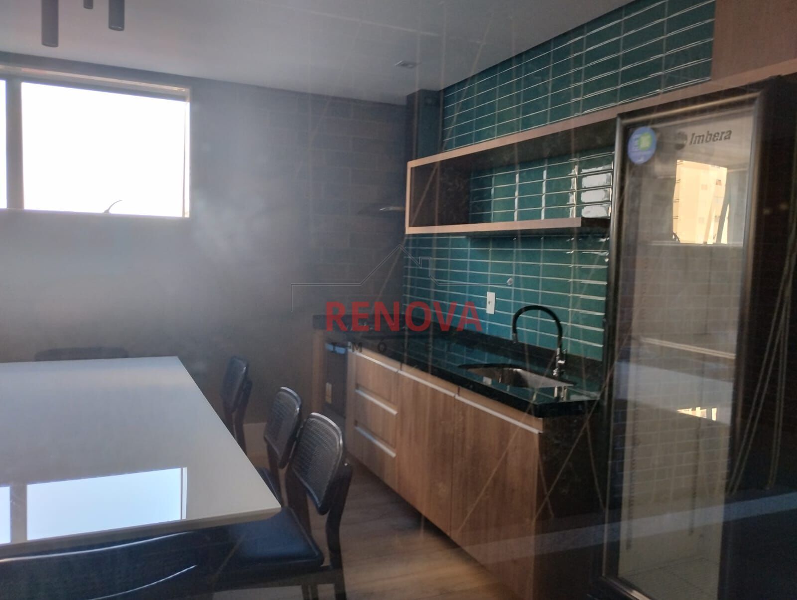 Apartamento à venda com 2 quartos, 65m² - Foto 18