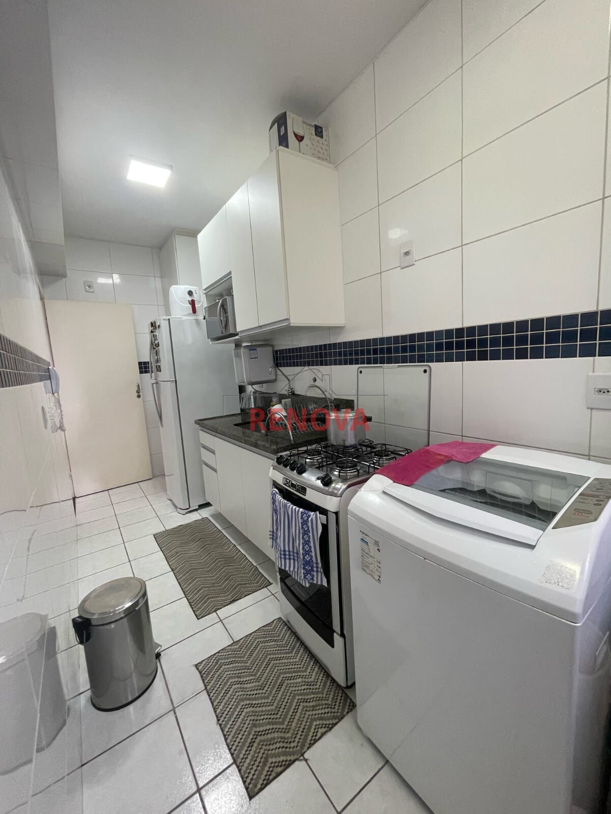 Apartamento à venda com 2 quartos, 65m² - Foto 10