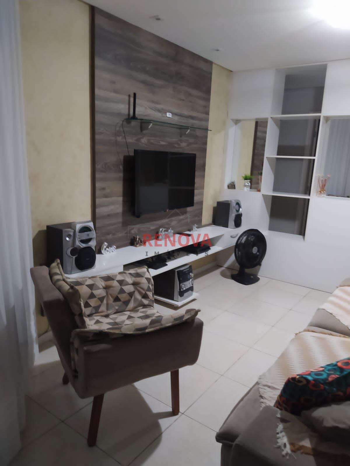 Apartamento para alugar com 3 quartos, 123m² - Foto 3