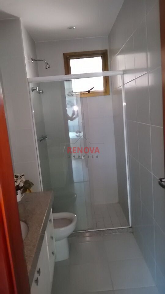 Apartamento à venda com 3 quartos, 107m² - Foto 4