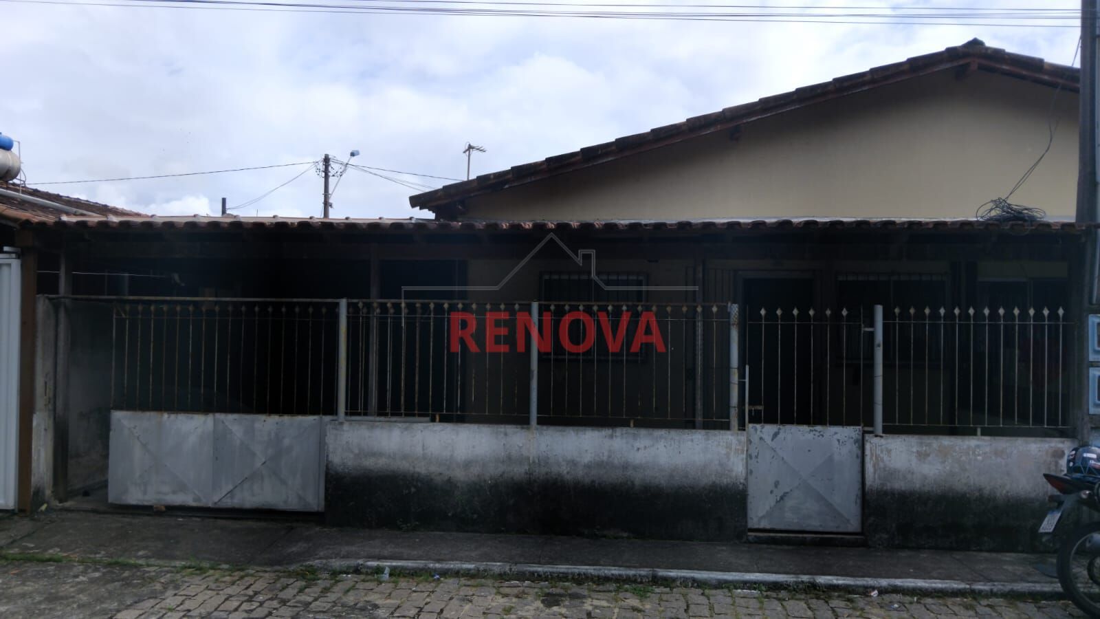 Casa de Condomínio à venda com 2 quartos, 60m² - Foto 1