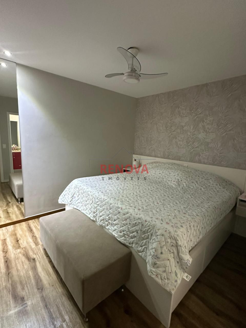 Apartamento à venda com 3 quartos, 107m² - Foto 7