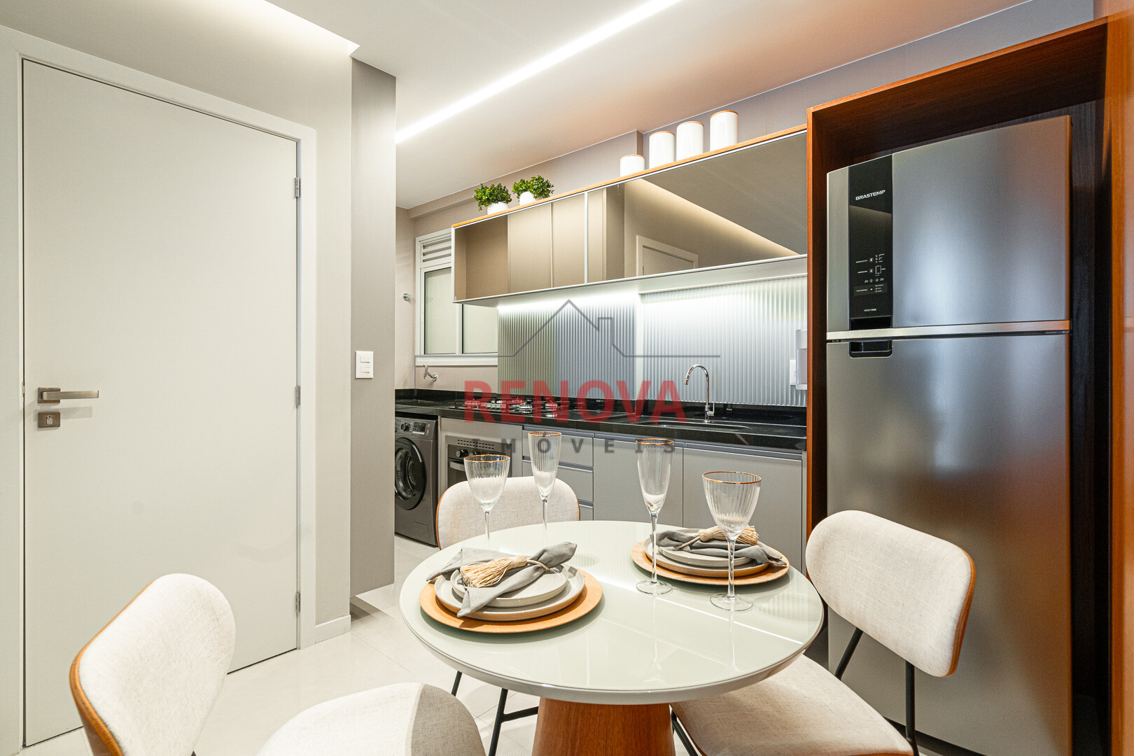 Apartamento à venda com 2 quartos, 63m² - Foto 6