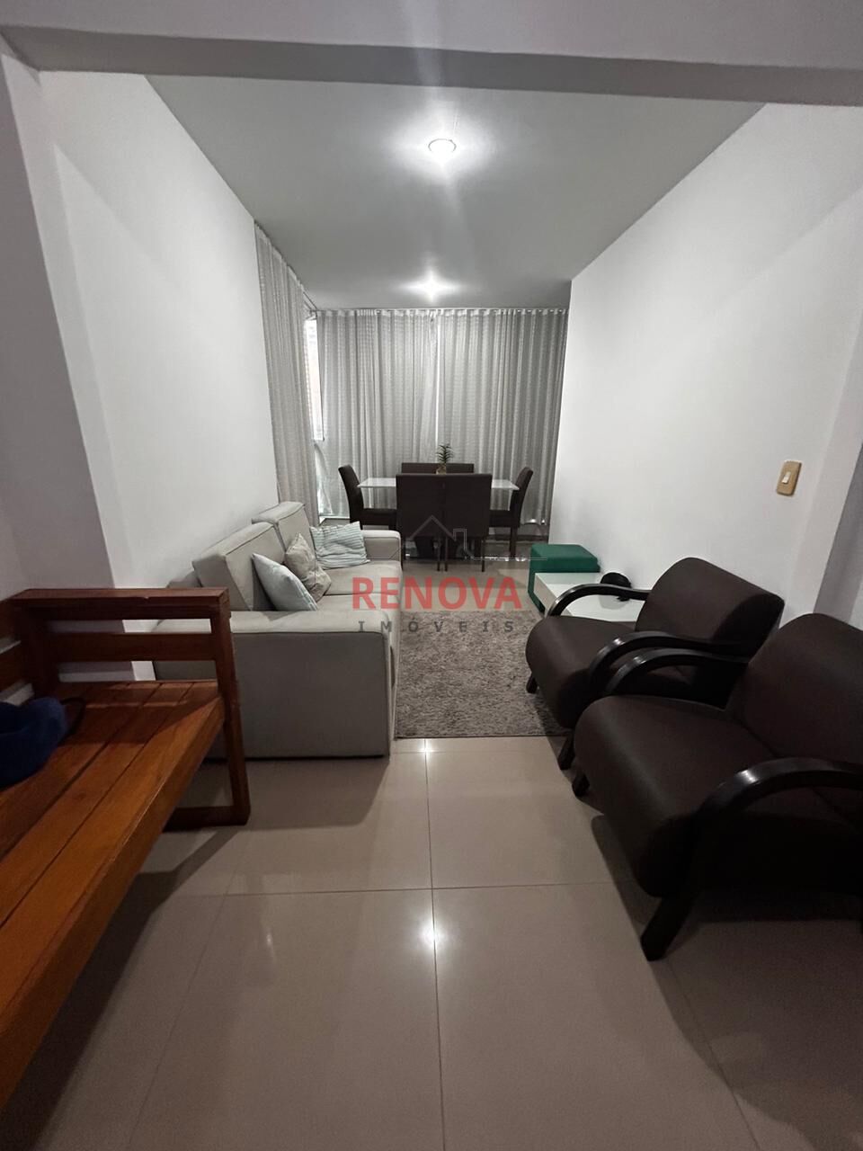 Apartamento à venda com 2 quartos, 65m² - Foto 3