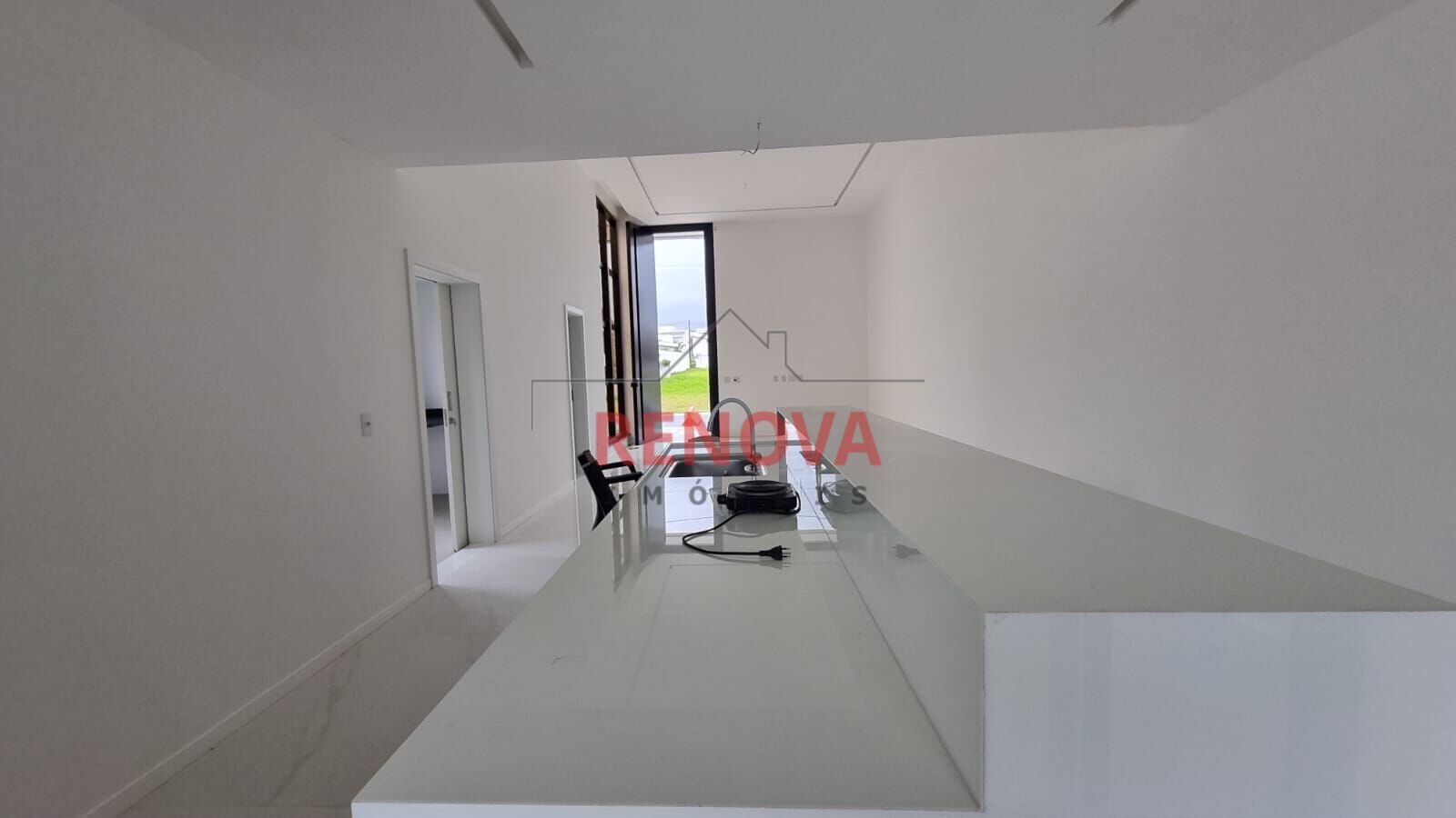 Casa, 3 quartos, 223 m² - Foto 4