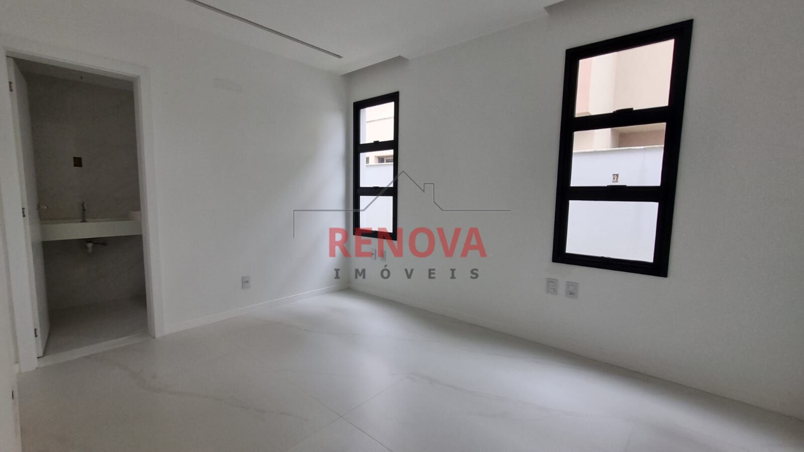 Casa, 3 quartos, 223 m² - Foto 9