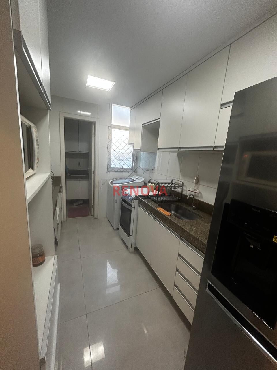 Apartamento para alugar com 3 quartos, 123m² - Foto 4