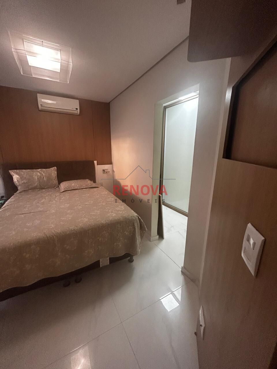 Apartamento para alugar com 3 quartos, 123m² - Foto 8